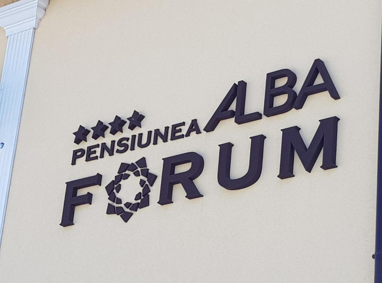 Alba Forum Алба-Юлія Екстер'єр фото